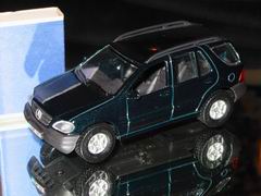 Maisto Mercedes Benz ML 320 1:41