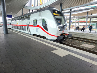 Doppelstockzug - Steuerwagen