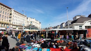 Naschmarkt bei schönstem Wetter