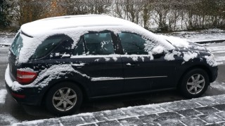 Die Kinds haben schon Schnee geräubert...